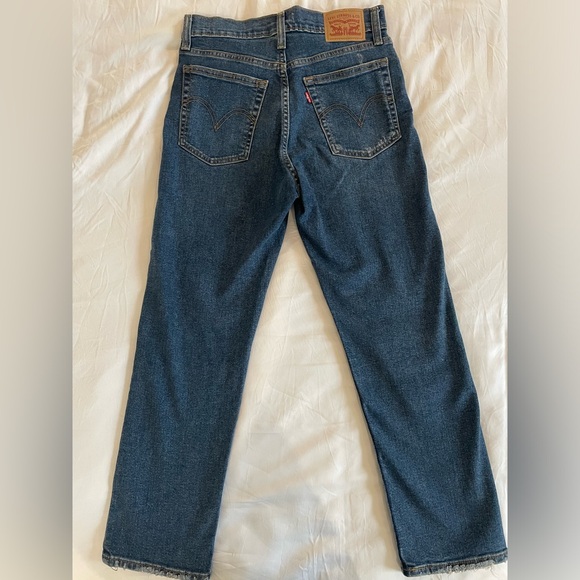 Levi’s high rise wedgie straight distressed jeans - Picture 2 of 4